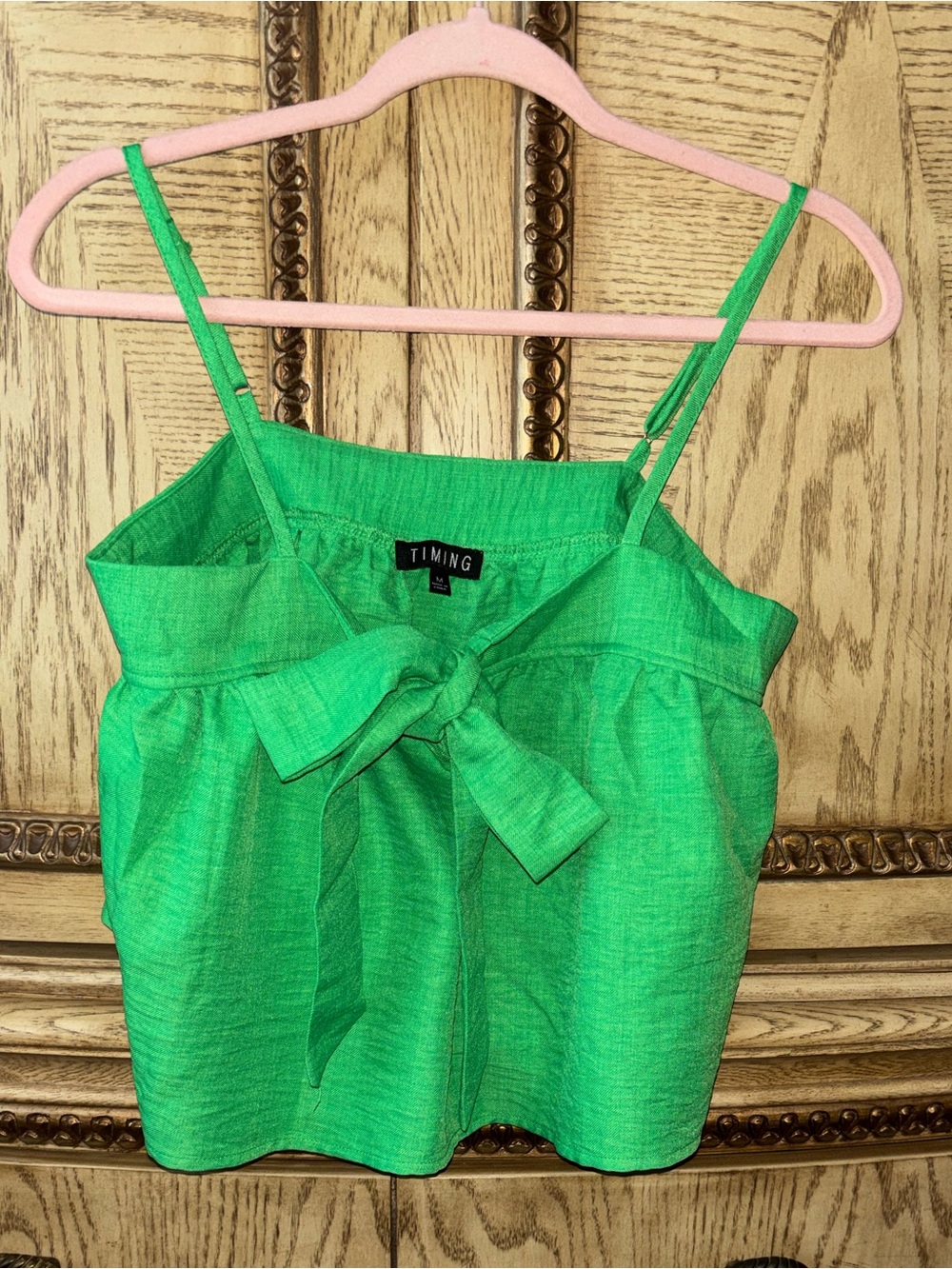 TIMING Green Tie-Front Spaghetti Strap Cropped Top